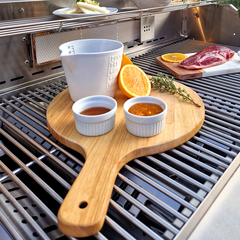 AllGrill Holzbrett mit Griff Pizzabrett Ø30cm Gummibaumholz