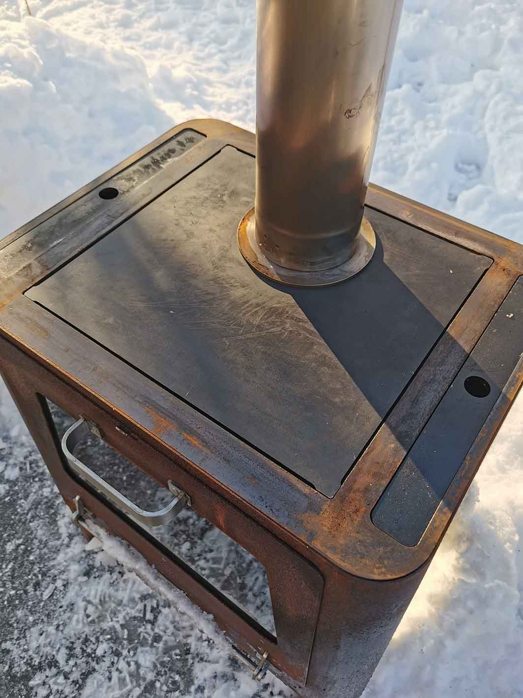MASURIA Kamin nexo Corten Outdoor Pizzaofen mit Belüftung