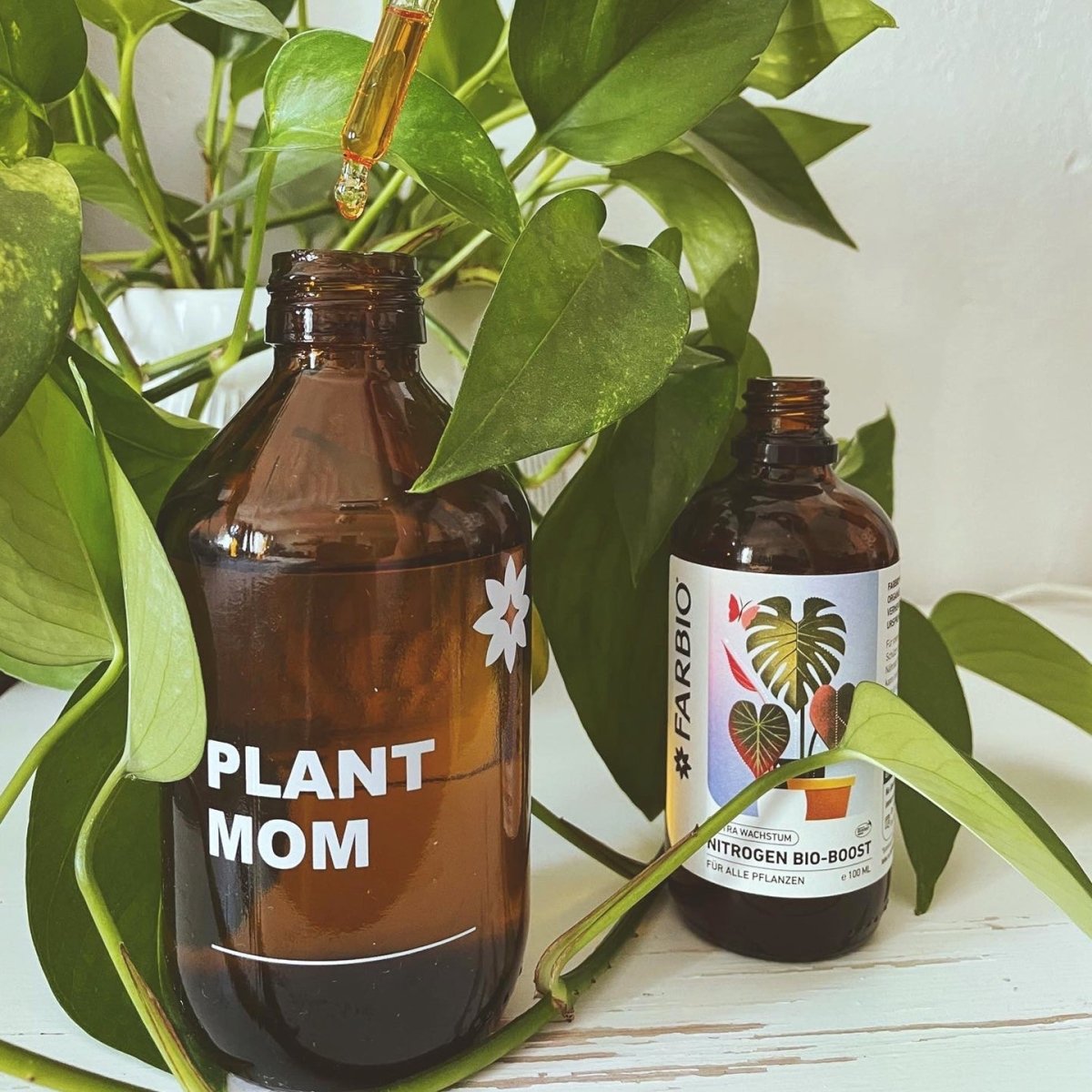 FARBIO Plant Mom Sprühflasche Glas 250 ml Braunglas