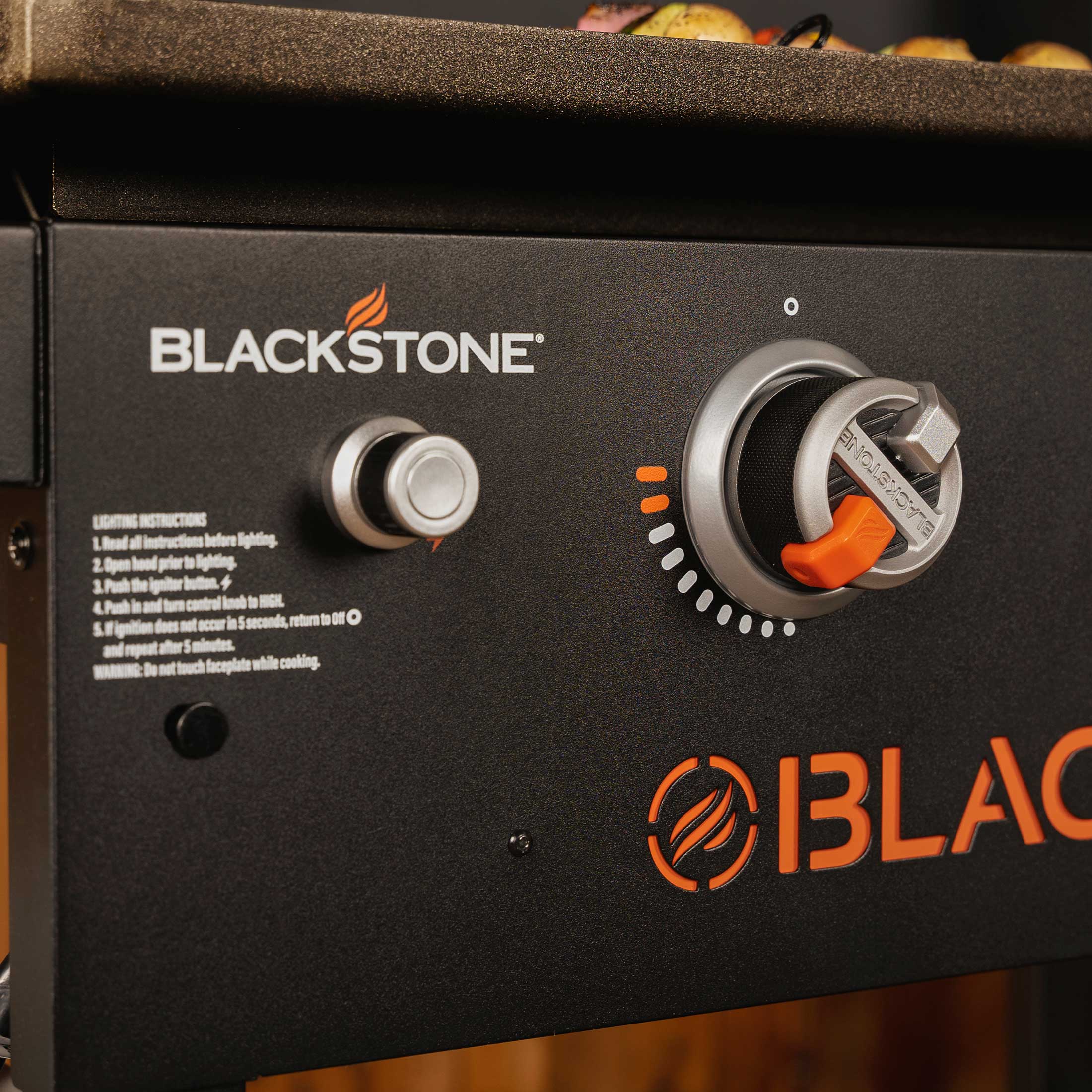 Blackstone 28 Griddle Grillstation Gas mit Deckel 10 kW
